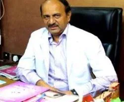 best dermatologists in lucknow - dr. Suresh Talwar