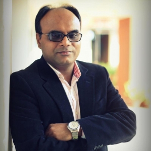 Dr. Nitin Agarwala