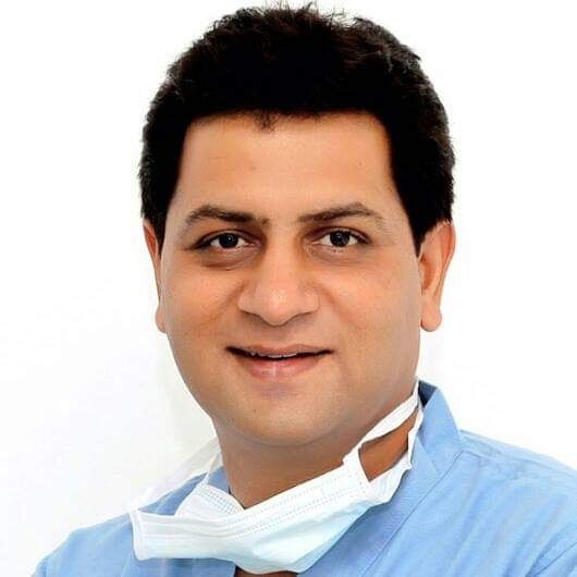 Dr Ravi Gupta